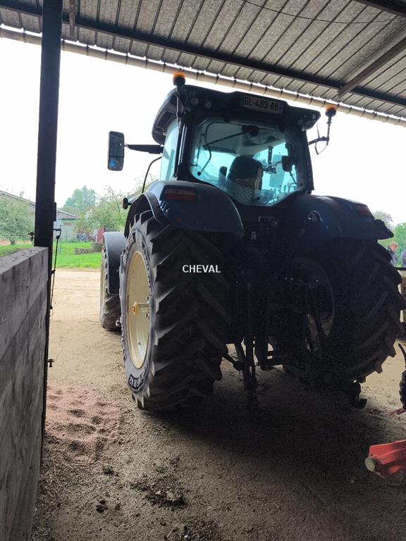 NEW HOLLAND T7.245 PC CLASSIC d'occasion - Tracteur agricole - 215 ch ...