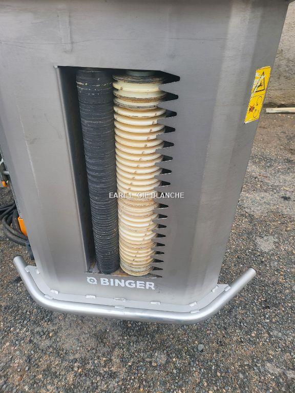 BINGER SEILZUG. EB490 PROFESSIONAL d'occasion Effeuilleuse viticole