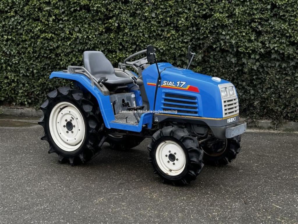 愛知県　引取限定です。ISEKI SIAL 17 トラクター Second-hand ISEKI SIAL 17 - Farm tractor - 0
