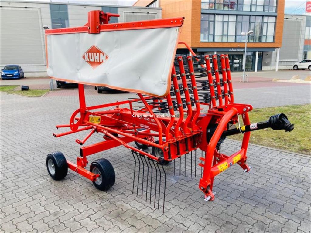 Second-hand KUHN GA 4121 GM - Windrower - 2016