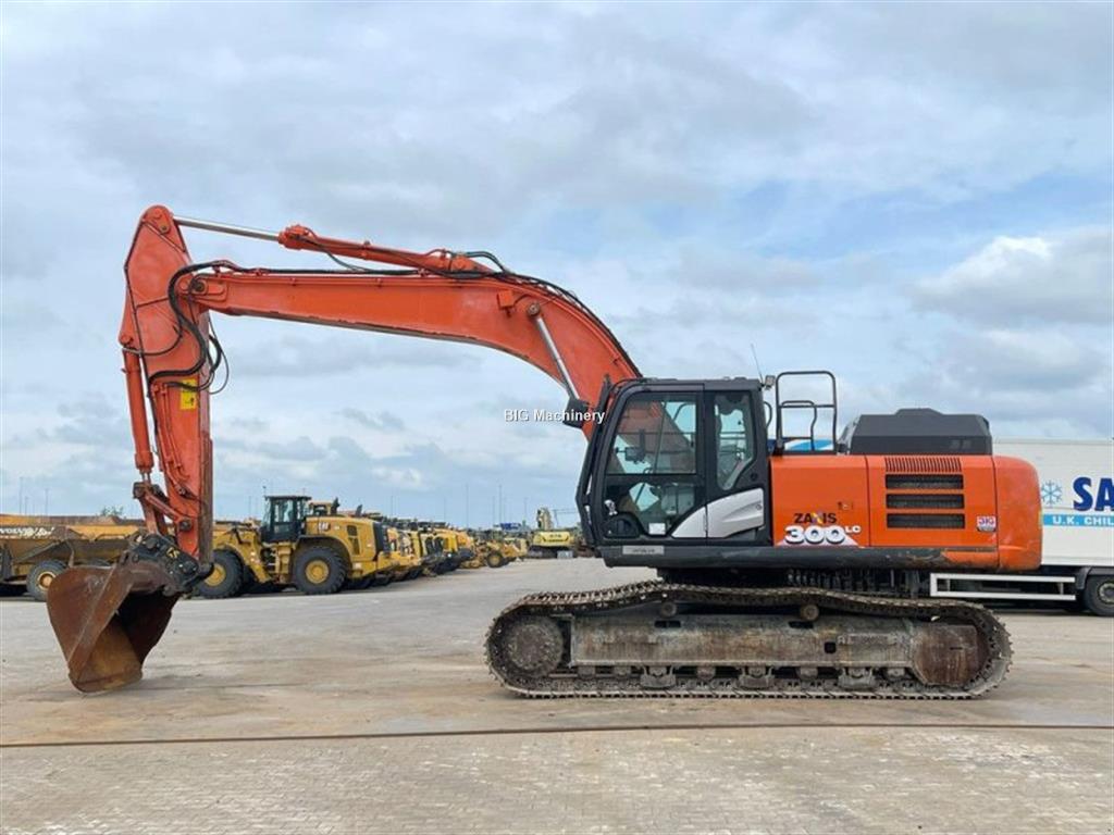 Second-hand HITACHI ZX300LC-6 - Shovel - 2018
