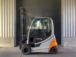Still RX 60-30 Electr. Heftruck