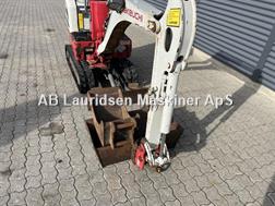 Takeuchi TB210R halvautomatisk s30/150 skifte