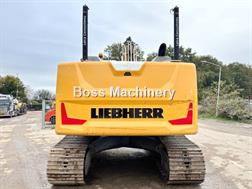 Liebherr R922LC - Only 5093 Hours! / Automatic Greasing