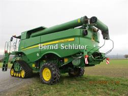 John Deere S 680