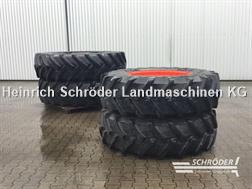 Trelleborg 460/85R34 + 520/85R46