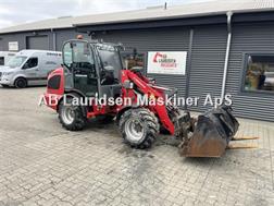 Weidemann 2080 lukket kabine skovl og gafler