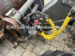 Weidemann T4512 skovl og gafler