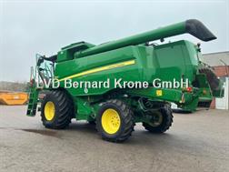 John Deere T 560