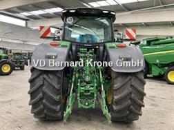 John Deere 6215