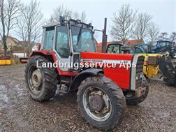 Massey Ferguson 698