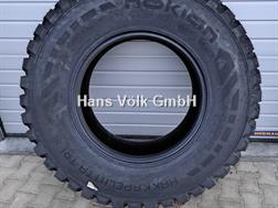 Nokia 440/80 R28 Hakkapeliitta TRI, M&S