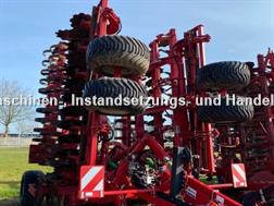 Horsch JOKER 8RT MIT MESSERWALZE