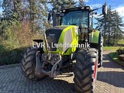 Claas AXION 810