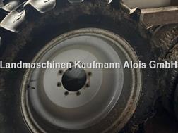 BKT 320/85 R32 und 340/85 R46 Pflegeräder