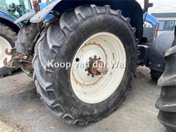 New Holland TM 190