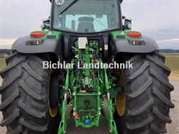 John Deere 6215