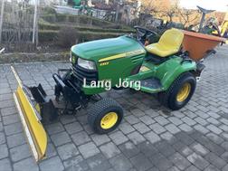 John Deere X700