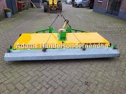 Joskin TR 275 C3 2.75 m breed weidebloter