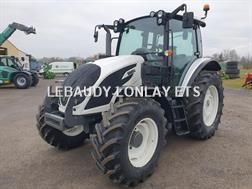 Valtra A104 HITECH