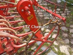 Kverneland GEBR. KVERNELAND MEGA SEEDER 2