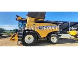 New Holland CR8-90