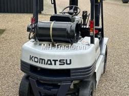 Komatsu -