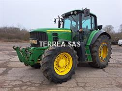 John Deere 6830