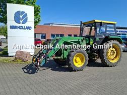 John Deere 2040
