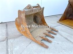 Liebherr R926 Compact - Triple Boom / Tilting Bucket