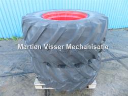 Pirelli 600/65R28 op 10-gaats Fendt velg