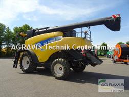 New Holland CR 980