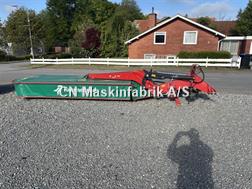 Kverneland 2840 På vej ind.