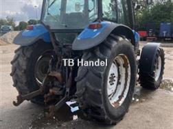 New Holland 8260 DL