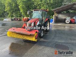 New Holland TL 90