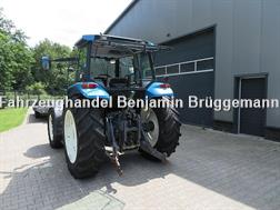New Holland TS 110