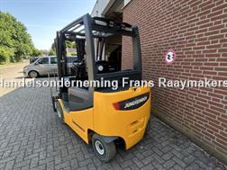 Jungheinrich efg425ks