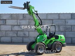 Avant M860i ATTACHMENTS INCLUDED
