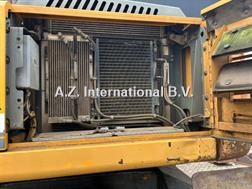 Liebherr A934C
