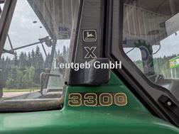John Deere 3300