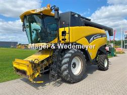New Holland CX 880