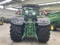 John Deere 6215