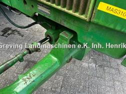 John Deere 3040