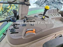 John Deere 5115M