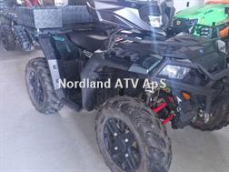 Polaris Sportsman XP 1000  Red edition