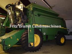 John Deere 2064