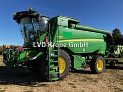 John Deere T 660