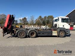Man TG 26. 6X2-4 LL med hejselad og bagmonteret kran