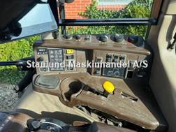 John Deere 6420