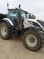 Valtra T154